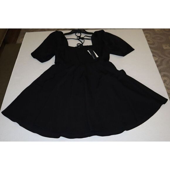 Lucy Paris BL-DR8040 Women's Sz Small Black Venice Cut-Out Short Mini Dress $88 - Picture 10 of 12